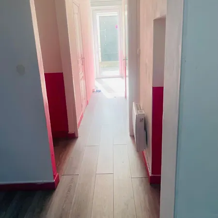 Laviva *